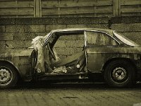 Alfa Romeo GTV 2000  Pentax 6x7, 4.0/200; Classic Pan 400 - 4.01.2004 -